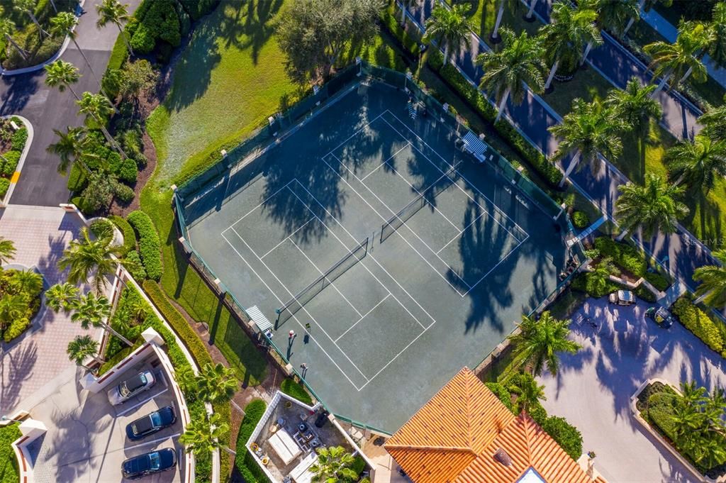 En Venta: $1,695,000 (3 camas, 3 baños, 2550 Pies cuadrados)