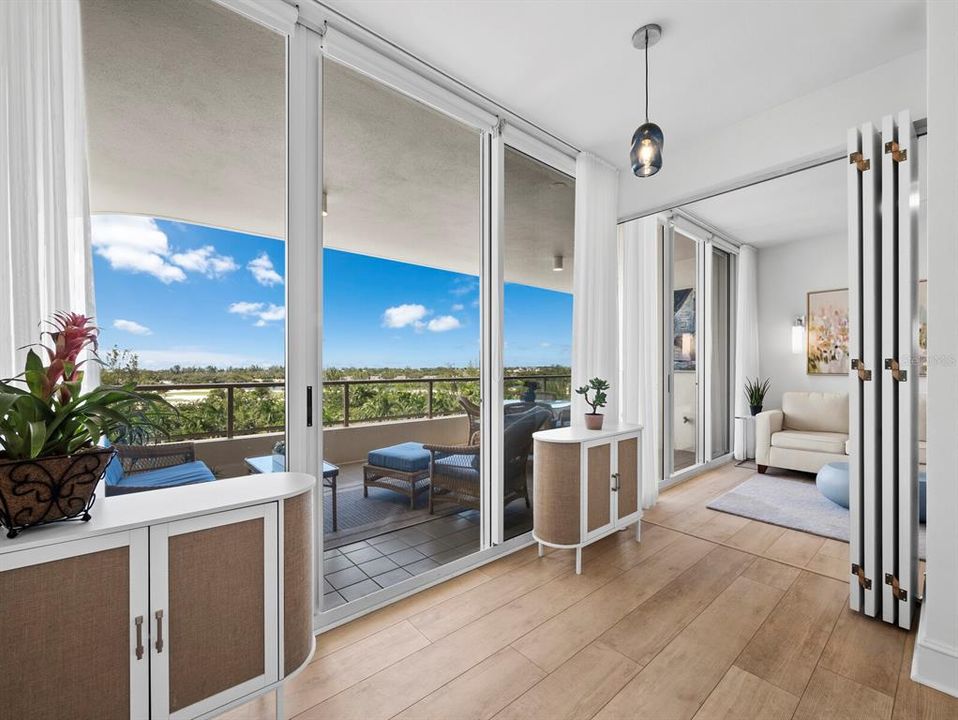 En Venta: $1,695,000 (3 camas, 3 baños, 2550 Pies cuadrados)