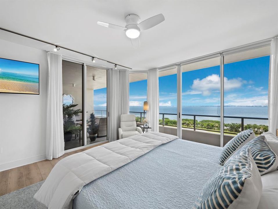 En Venta: $1,695,000 (3 camas, 3 baños, 2550 Pies cuadrados)