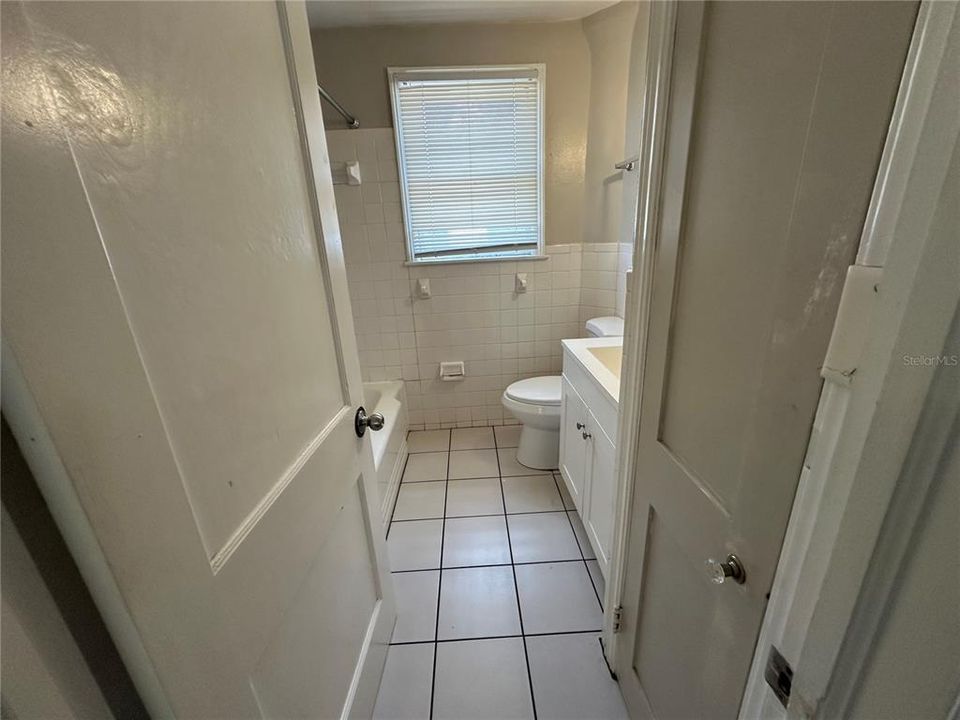 出租: $995 (1 贝兹, 1 浴室, 620 平方英尺)