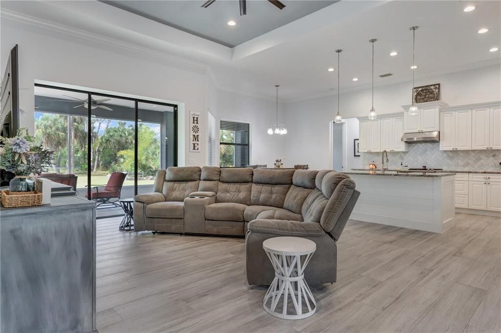 For Sale: $540,000 (3 beds, 2 baths, 1851 Square Feet)