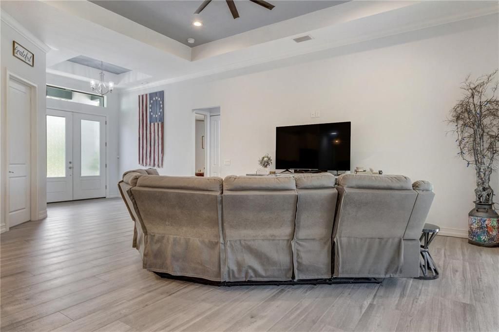 For Sale: $540,000 (3 beds, 2 baths, 1851 Square Feet)