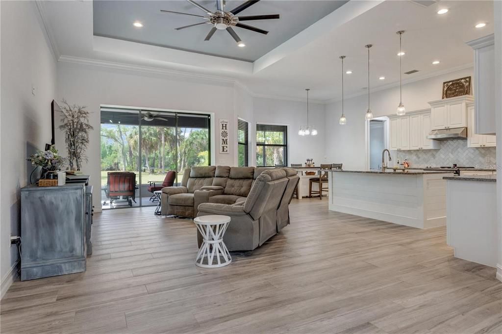 For Sale: $540,000 (3 beds, 2 baths, 1851 Square Feet)