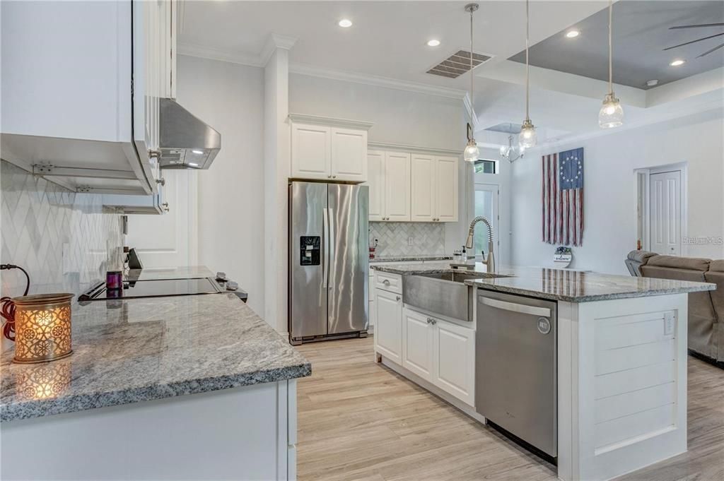 For Sale: $540,000 (3 beds, 2 baths, 1851 Square Feet)