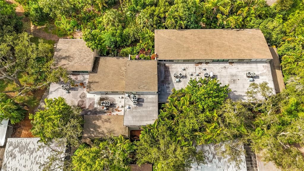 For Sale: $399,800 (2 beds, 2 baths, 1320 Square Feet)