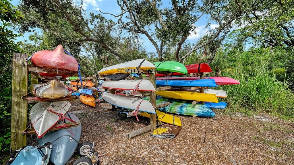 For Sale: $399,800 (2 beds, 2 baths, 1320 Square Feet)