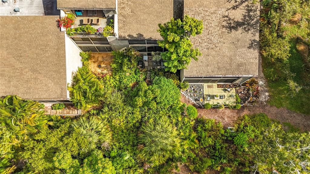 For Sale: $399,800 (2 beds, 2 baths, 1320 Square Feet)