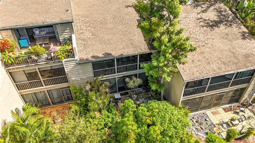 For Sale: $399,800 (2 beds, 2 baths, 1320 Square Feet)