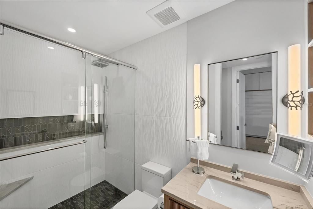 待售: $4,795,000 (3 贝兹, 2 浴室, 2634 平方英尺)