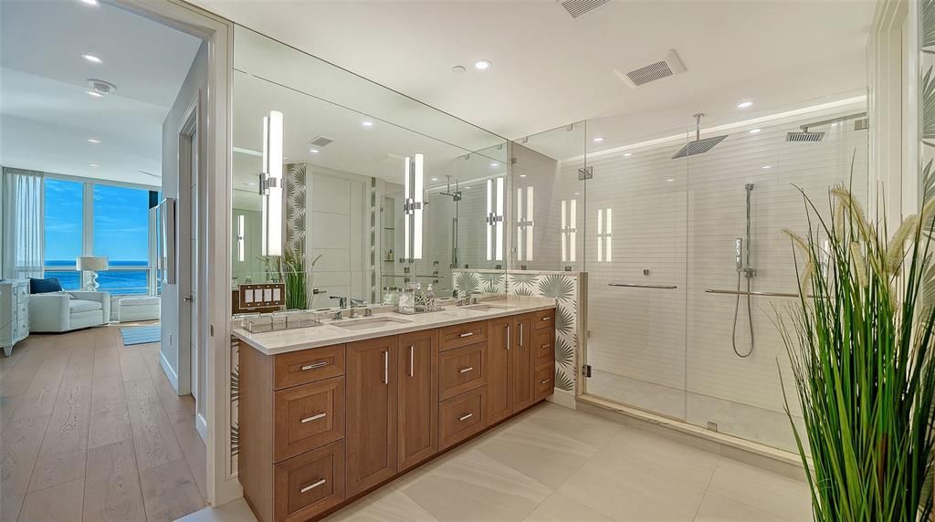 待售: $4,795,000 (3 贝兹, 2 浴室, 2634 平方英尺)