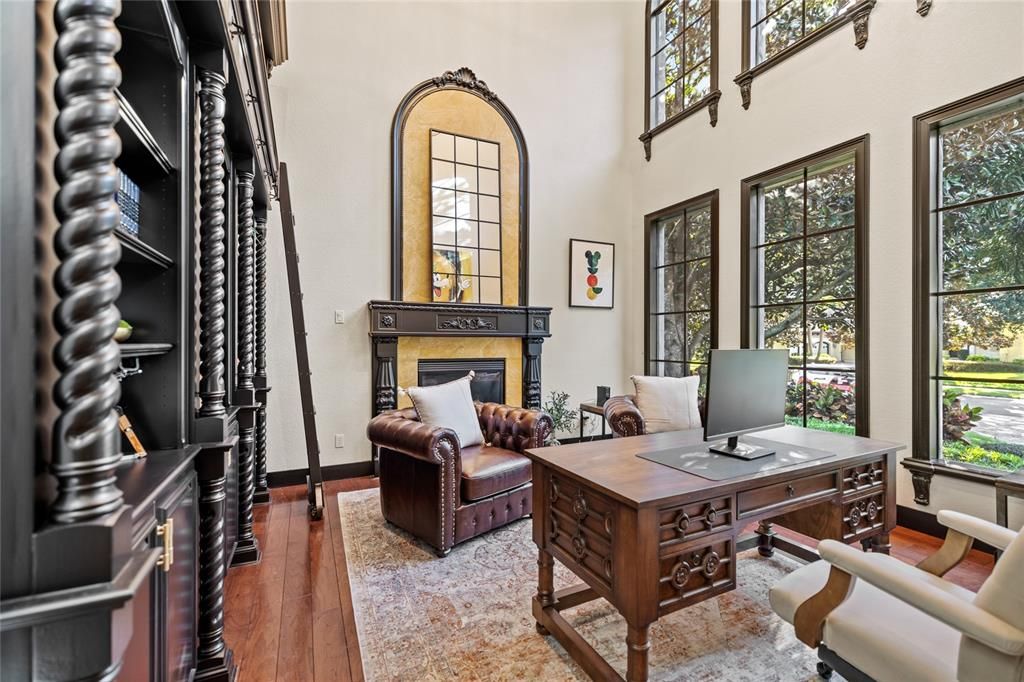 Под контрактом: $2,495,000 (5 спален, 4 ванн, 5916 Квадратных фут)