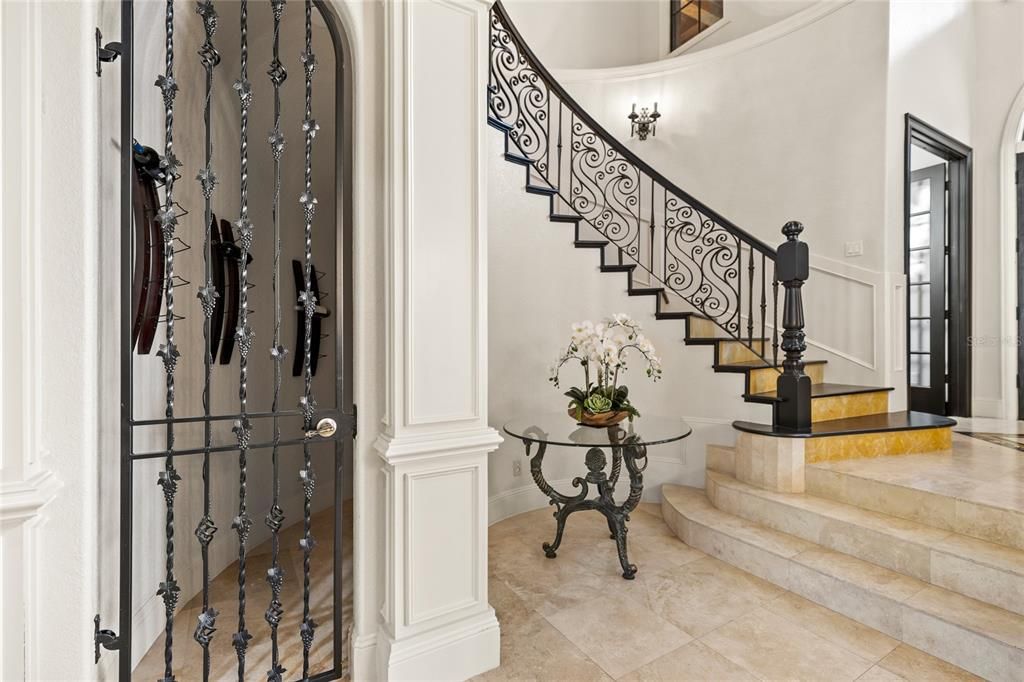 Под контрактом: $2,495,000 (5 спален, 4 ванн, 5916 Квадратных фут)