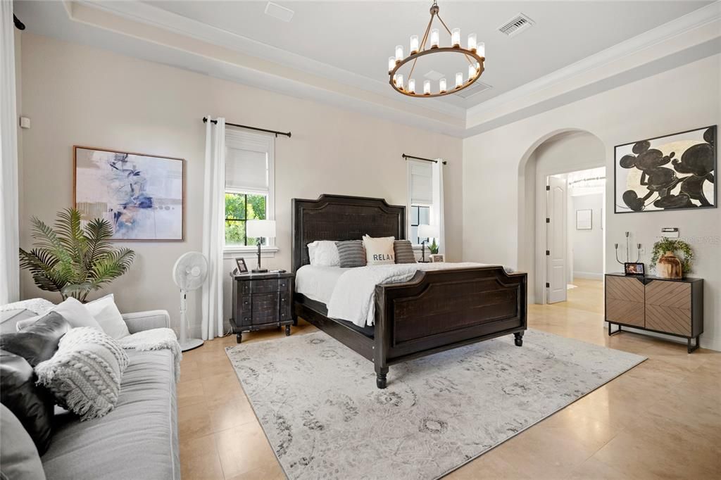 Под контрактом: $2,495,000 (5 спален, 4 ванн, 5916 Квадратных фут)