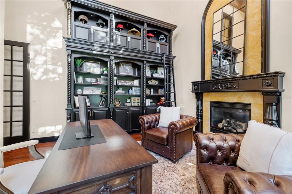 Под контрактом: $2,495,000 (5 спален, 4 ванн, 5916 Квадратных фут)