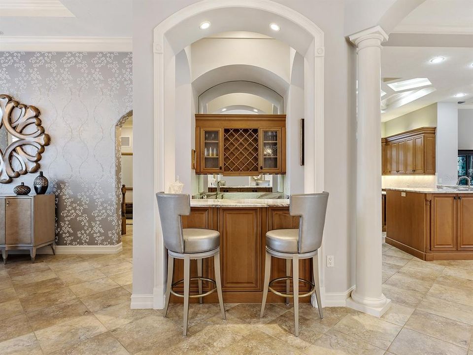 На продажу: $3,899,000 (4 спален, 4 ванн, 7317 Квадратных фут)