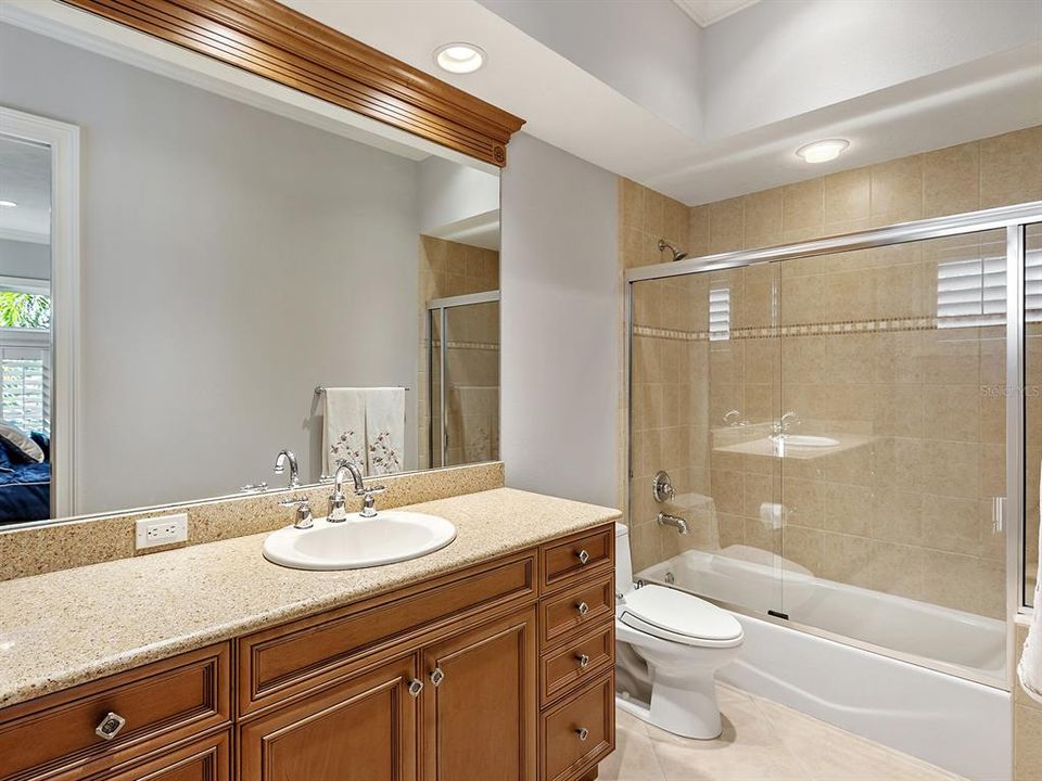 На продажу: $3,899,000 (4 спален, 4 ванн, 7317 Квадратных фут)