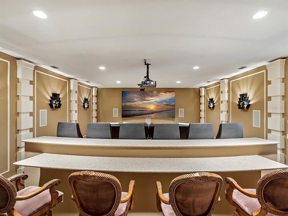 На продажу: $3,899,000 (4 спален, 4 ванн, 7317 Квадратных фут)