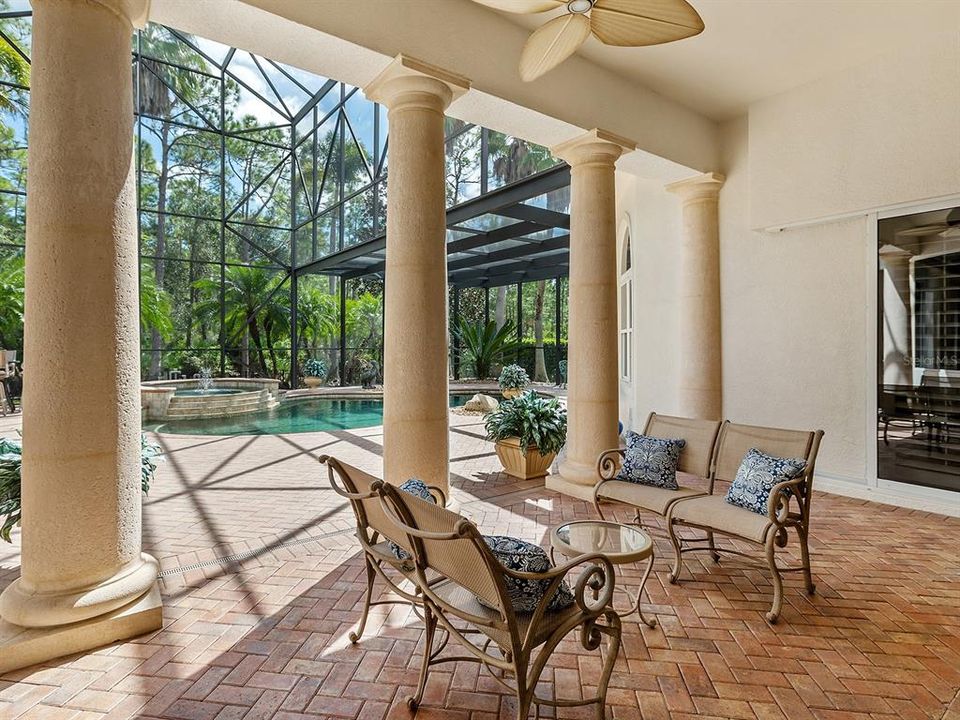 На продажу: $3,899,000 (4 спален, 4 ванн, 7317 Квадратных фут)