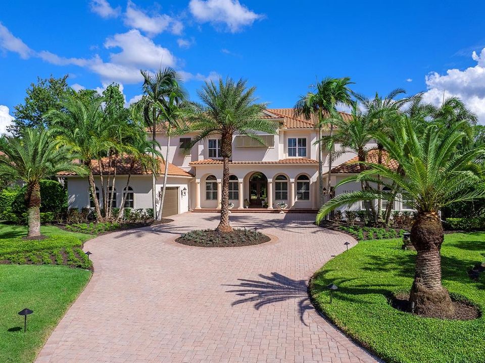 На продажу: $3,899,000 (4 спален, 4 ванн, 7317 Квадратных фут)