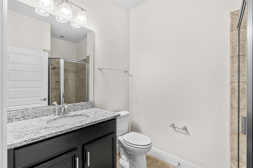 待售: $699,900 (4 贝兹, 3 浴室, 2117 平方英尺)