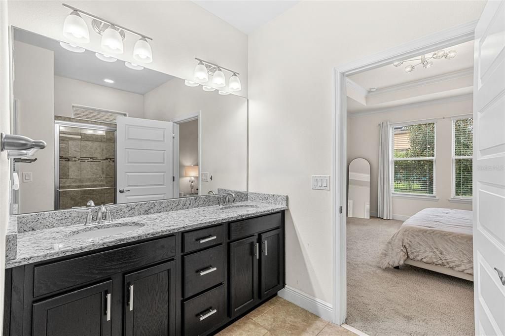 待售: $699,900 (4 贝兹, 3 浴室, 2117 平方英尺)