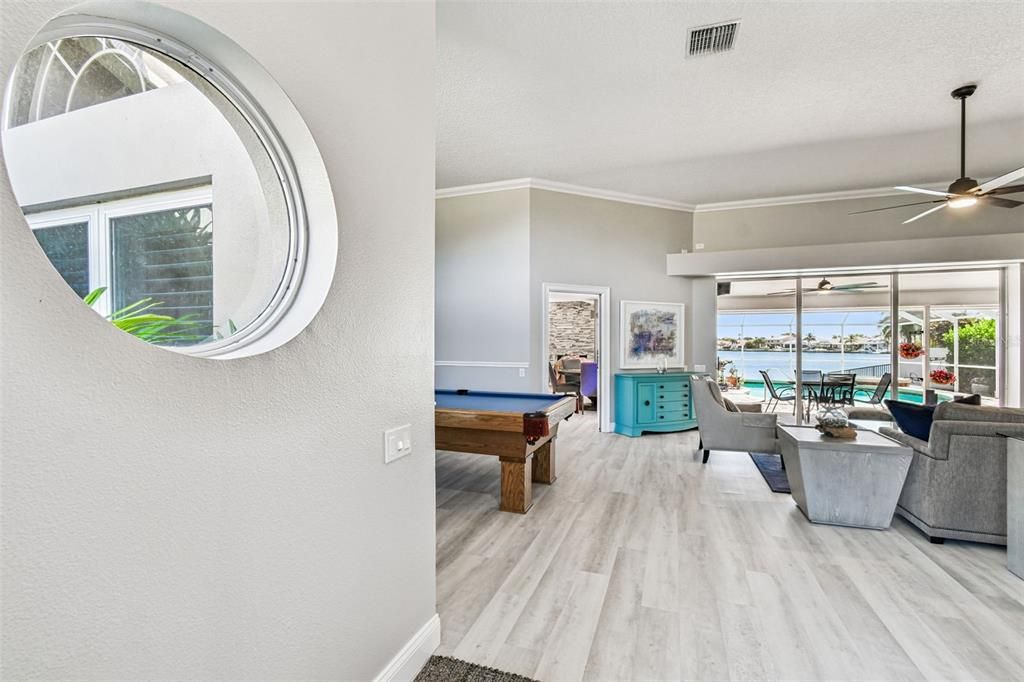 待售: $1,695,000 (4 贝兹, 3 浴室, 3317 平方英尺)