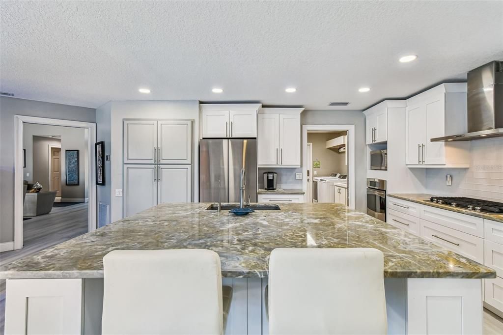 待售: $1,695,000 (4 贝兹, 3 浴室, 3317 平方英尺)