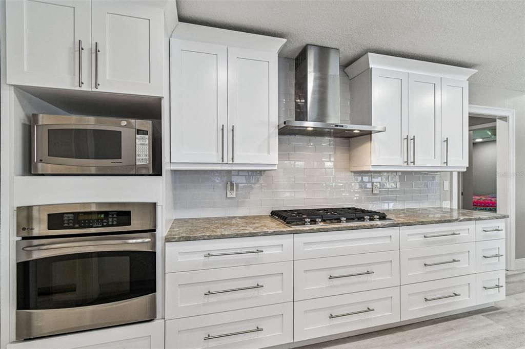 待售: $1,695,000 (4 贝兹, 3 浴室, 3317 平方英尺)