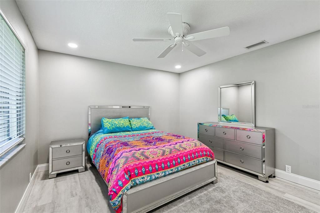 待售: $1,695,000 (4 贝兹, 3 浴室, 3317 平方英尺)