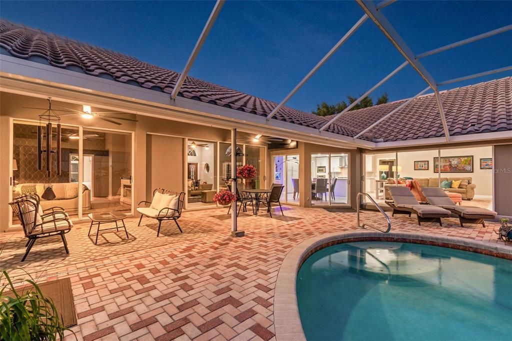 待售: $1,695,000 (4 贝兹, 3 浴室, 3317 平方英尺)