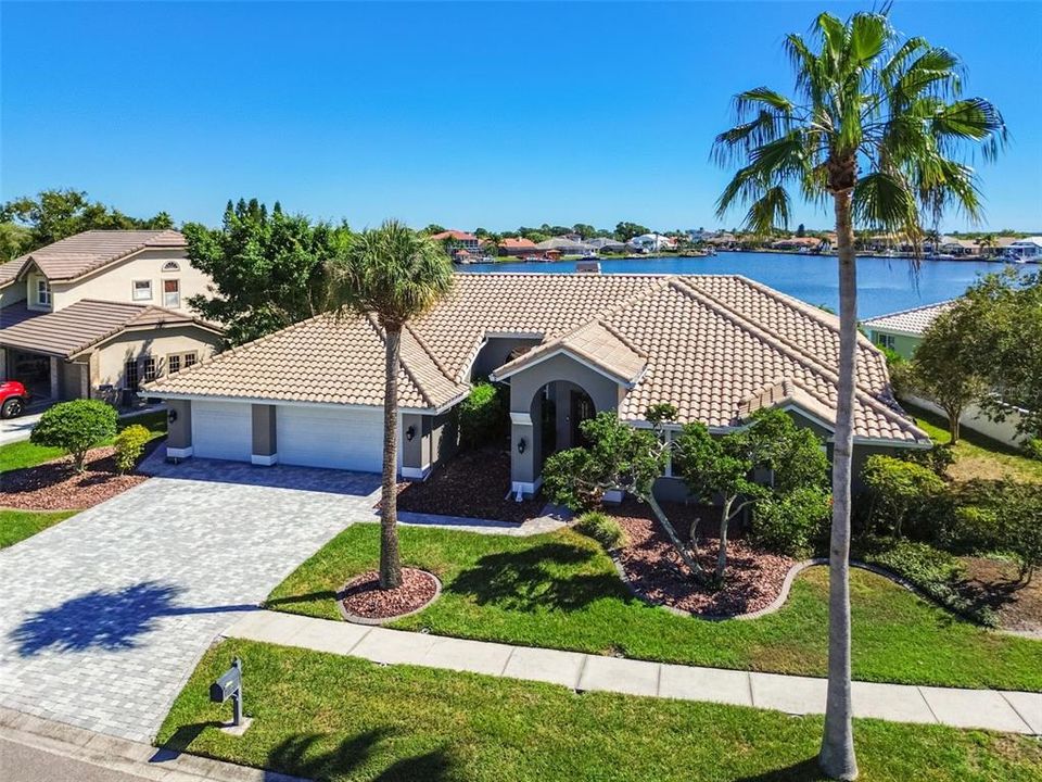 待售: $1,695,000 (4 贝兹, 3 浴室, 3317 平方英尺)