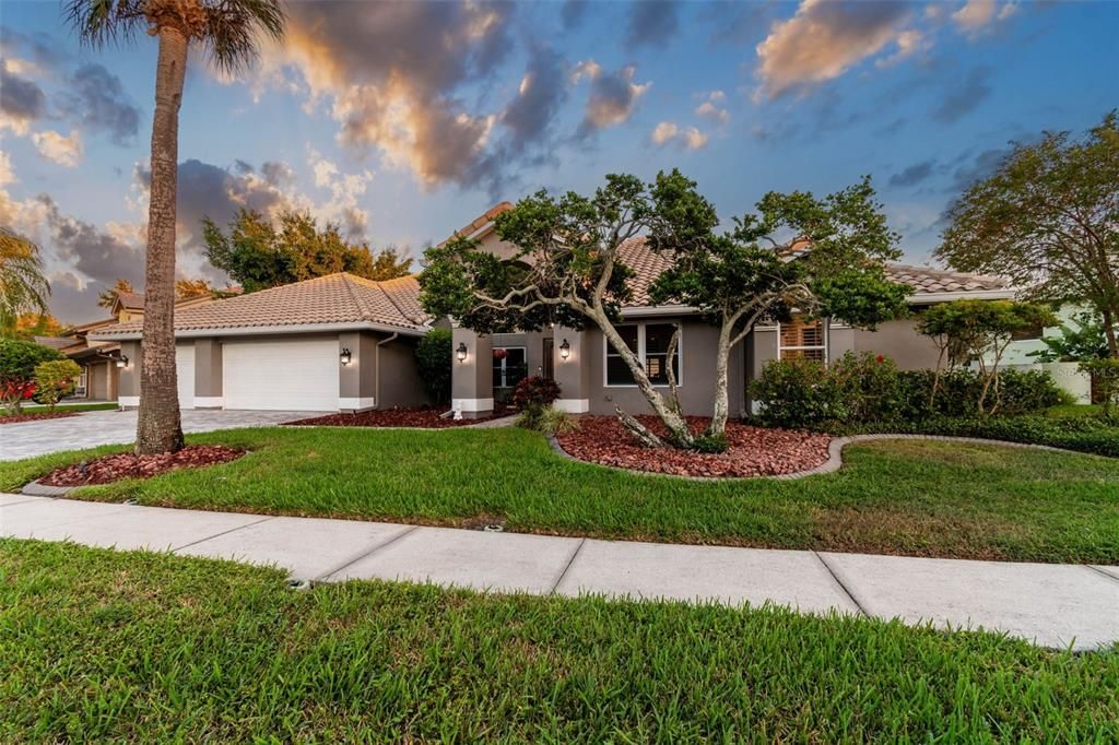 待售: $1,695,000 (4 贝兹, 3 浴室, 3317 平方英尺)