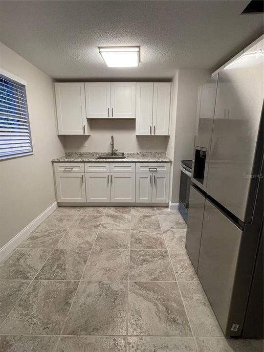 待售: $875,000 (12 贝兹, 0 浴室, 4720 平方英尺)