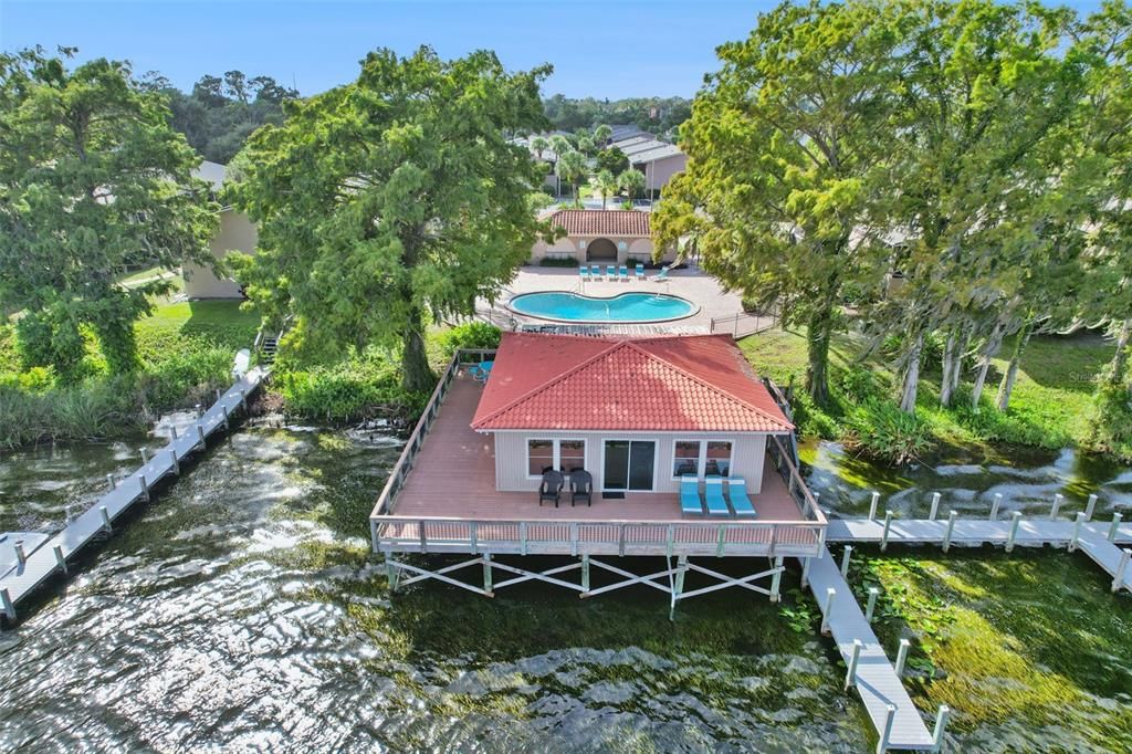 待售: $174,900 (2 贝兹, 2 浴室, 1040 平方英尺)