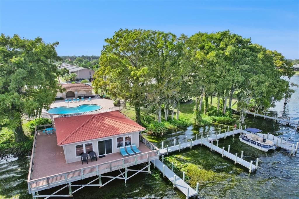 待售: $174,900 (2 贝兹, 2 浴室, 1040 平方英尺)