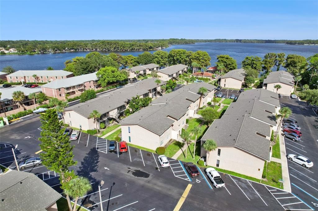 待售: $174,900 (2 贝兹, 2 浴室, 1040 平方英尺)