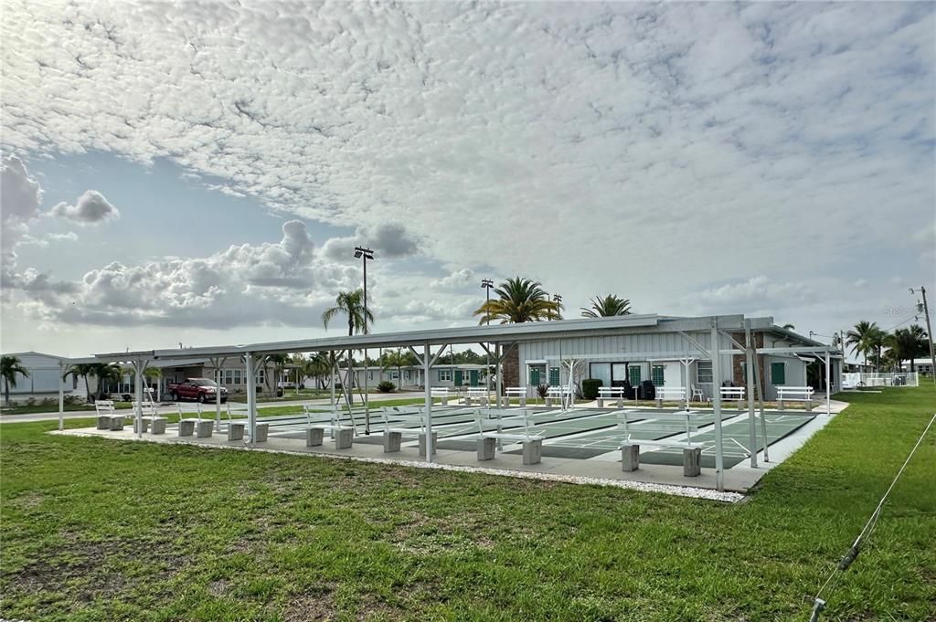 待售: $169,900 (2 贝兹, 2 浴室, 1296 平方英尺)