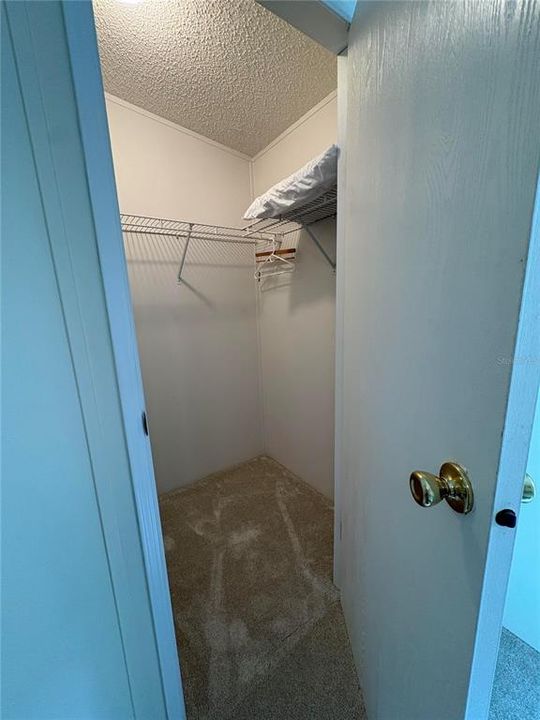 待售: $169,900 (2 贝兹, 2 浴室, 1296 平方英尺)