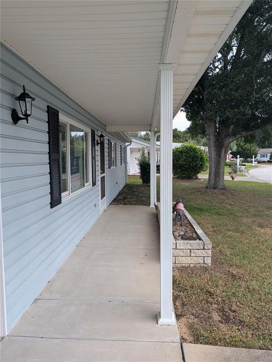 Active With Contract: $214,900 (2 beds, 2 baths, 1008 Square Feet)