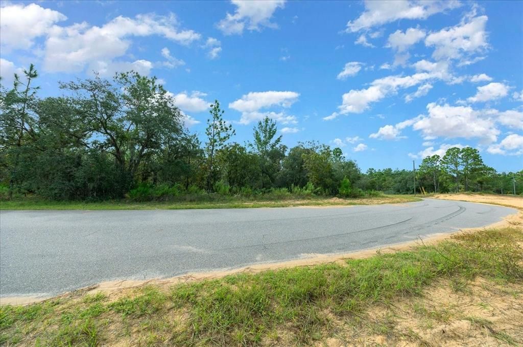 На продажу: $27,000 (0.33 acres)