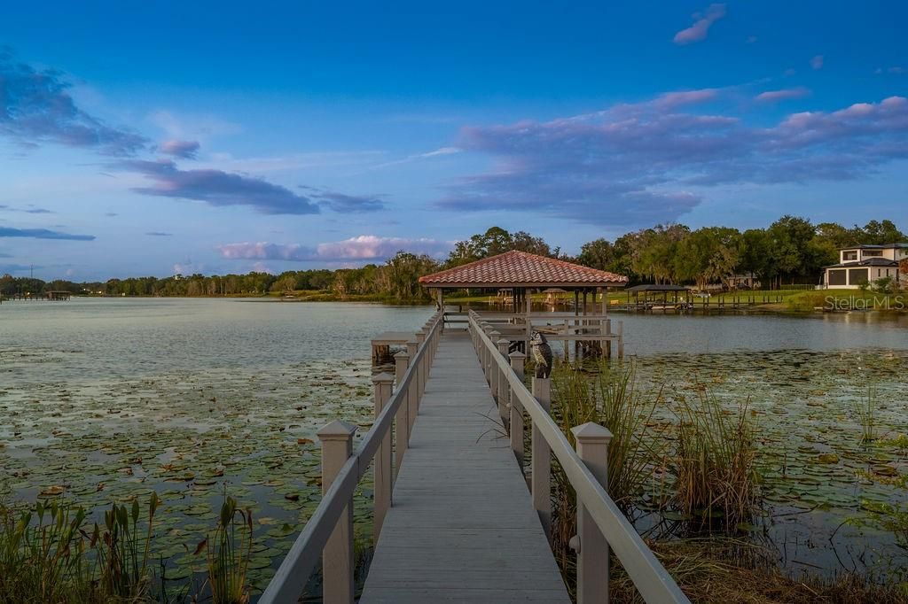 For Sale: $4,199,000 (5 beds, 5 baths, 9239 Square Feet)