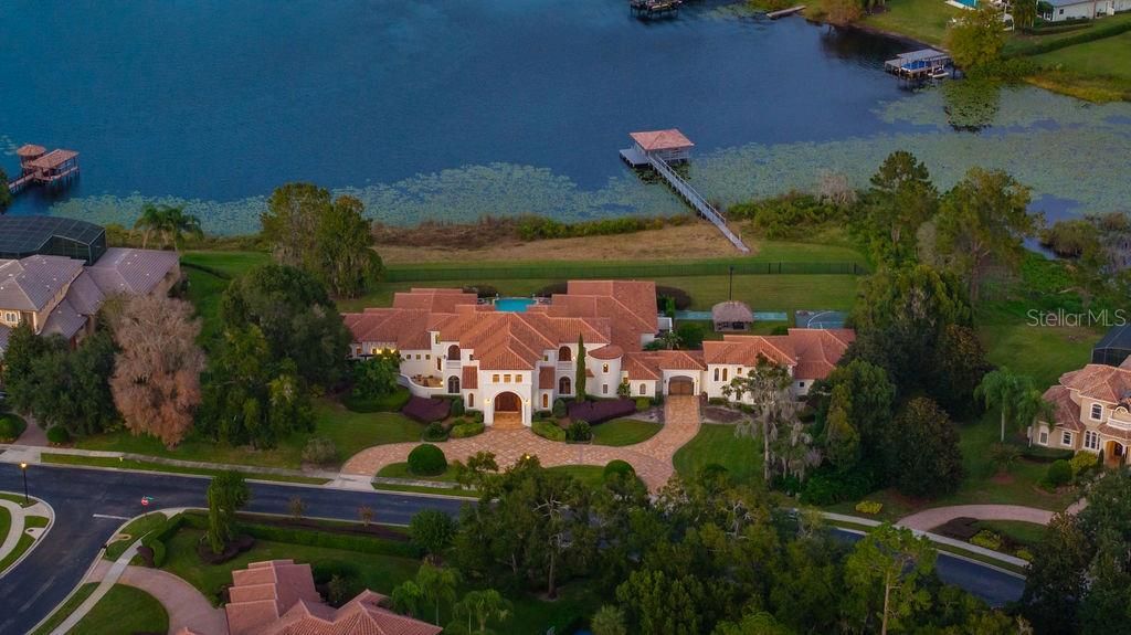 For Sale: $4,199,000 (5 beds, 5 baths, 9239 Square Feet)