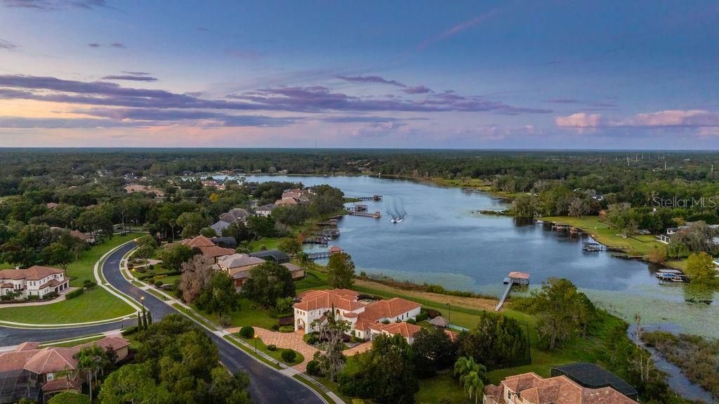 For Sale: $4,199,000 (5 beds, 5 baths, 9239 Square Feet)