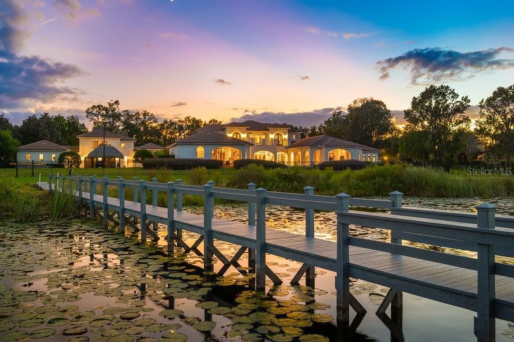 For Sale: $4,199,000 (5 beds, 5 baths, 9239 Square Feet)