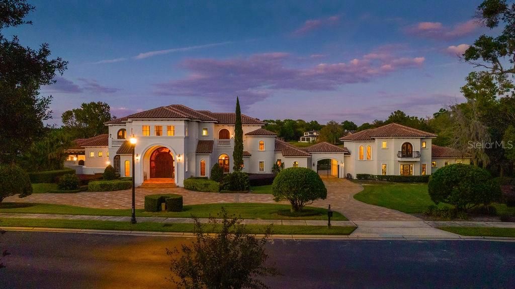 For Sale: $4,199,000 (5 beds, 5 baths, 9239 Square Feet)