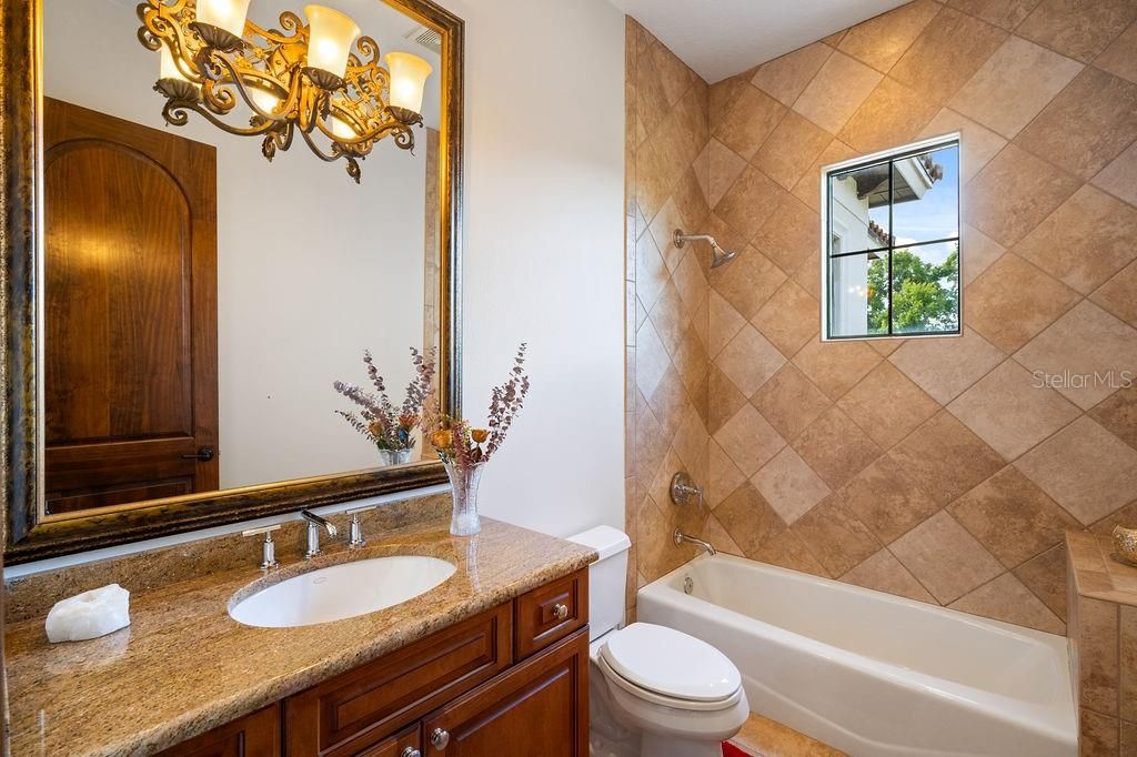 For Sale: $4,199,000 (5 beds, 5 baths, 9239 Square Feet)