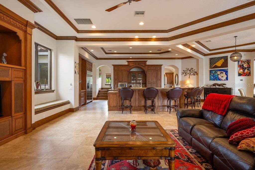 For Sale: $4,199,000 (5 beds, 5 baths, 9239 Square Feet)