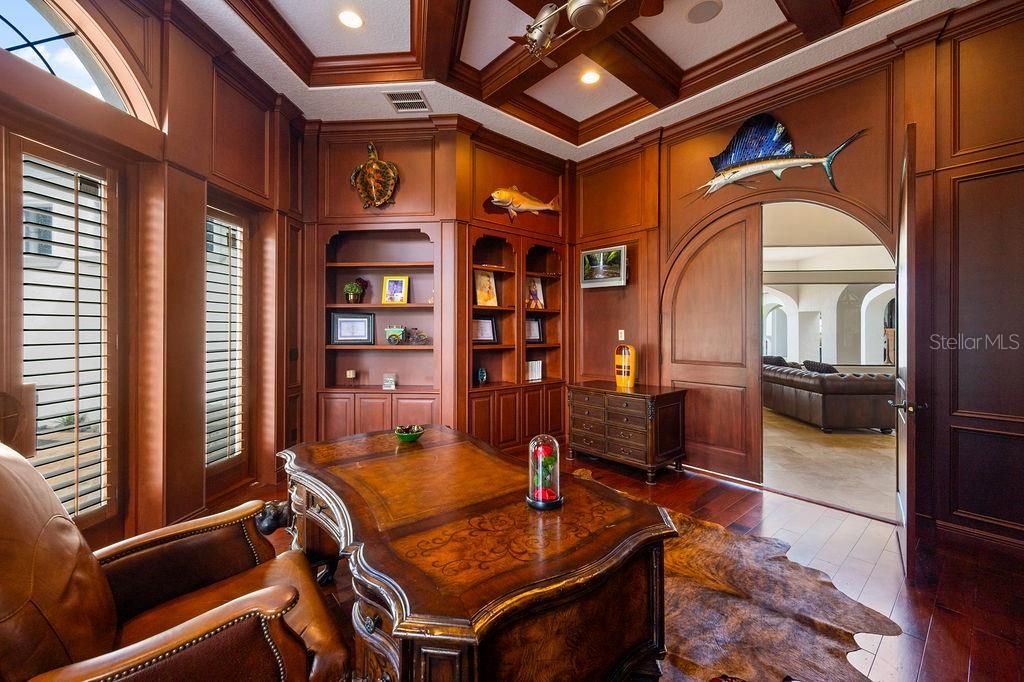 For Sale: $4,199,000 (5 beds, 5 baths, 9239 Square Feet)