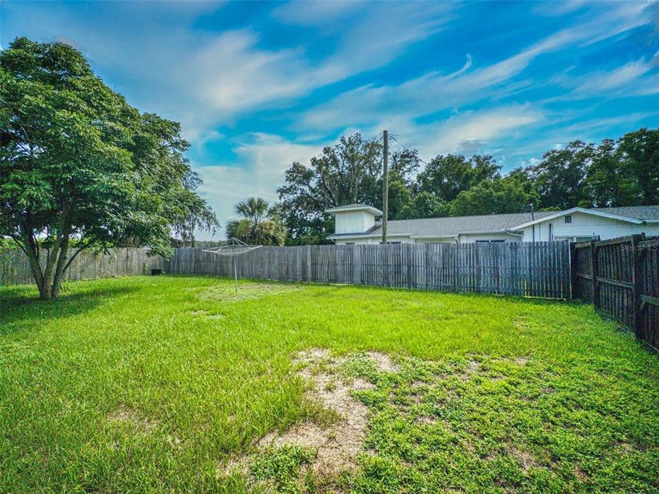 На продажу: $109,000 (2 спален, 2 ванн, 1152 Квадратных фут)