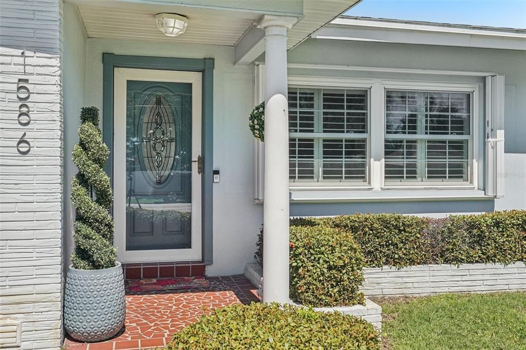 Active With Contract: $519,900 (4 beds, 2 baths, 1784 Square Feet)